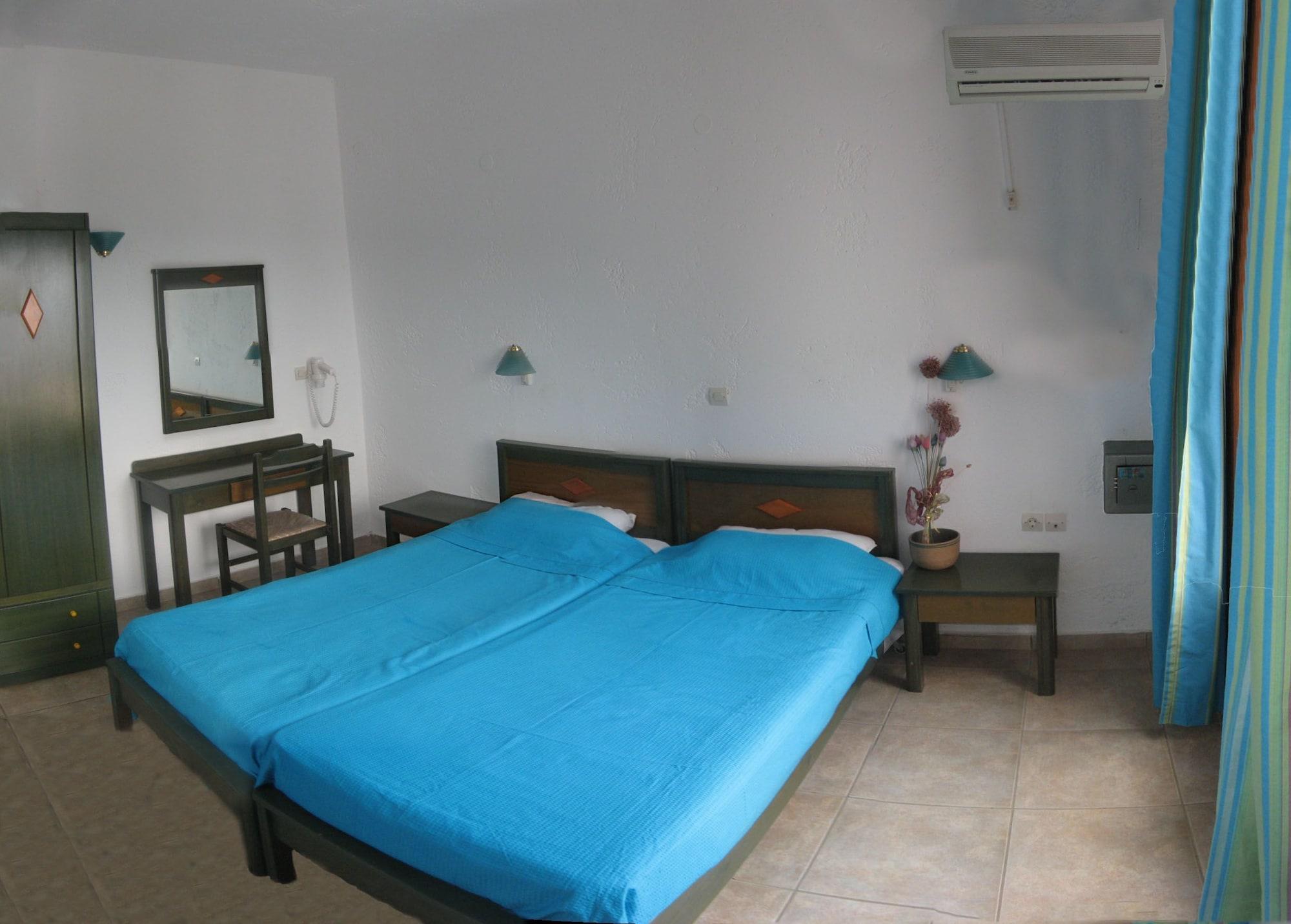Romantica Hotel Apartments Херсониссос Экстерьер фото
