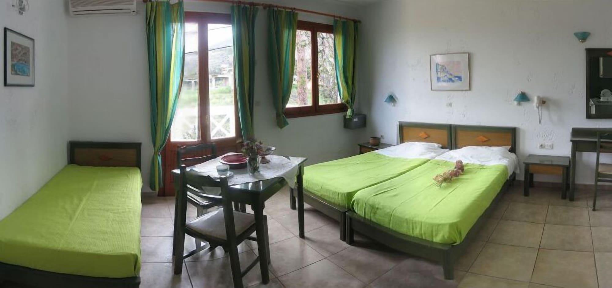 Romantica Hotel Apartments Херсониссос Экстерьер фото